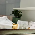 公寓 V *
