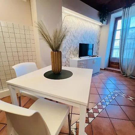 V Apartamento Biella